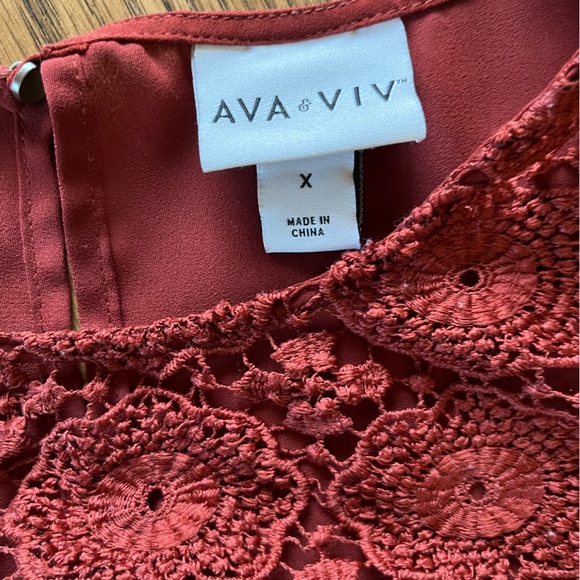 Ava and Viv top. - Picture 4 of 5